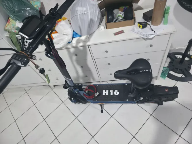 Patinete elétrico hitway h16 1000w, nota, suporte p/banco mandado fazer, rodou menos 200km