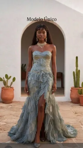 Vestido Haux Deslumbrante Modelo Único 