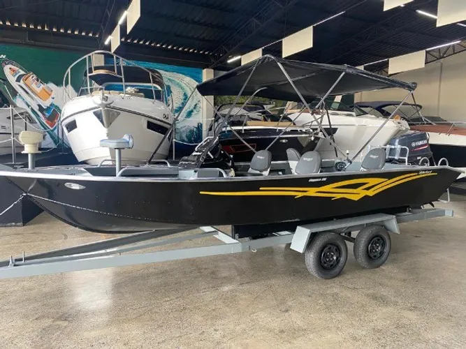 Barco Modelo Marajo 190 - ñ e calaça/Levefort/Disnautica/Petybrasil