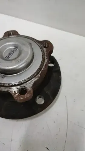 Cubo De Roda Dianteiro Esquerdo Bmw 328i 2.0 2014