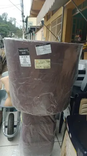 Vaso reto badi