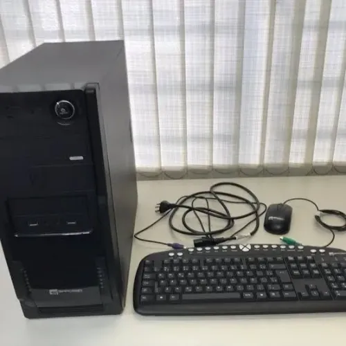 Gabinete Computador, Teclado e Mouse  Desktop 