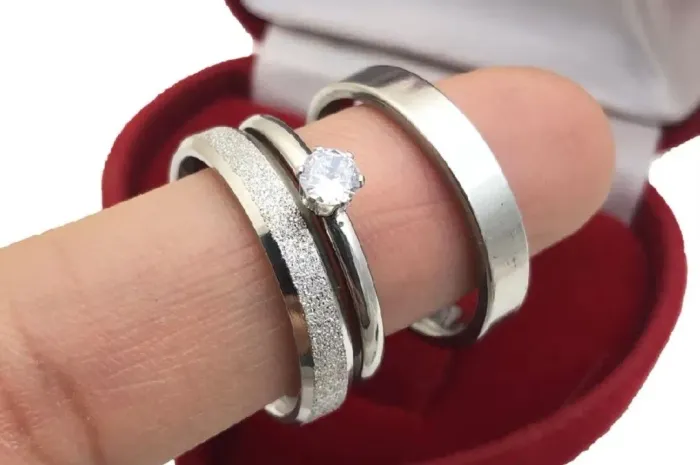 Aliança de prata nunca usadas