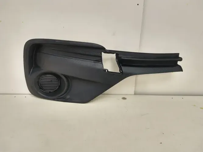 Aplique farol de milha Toyota Etios 2016/2020 original