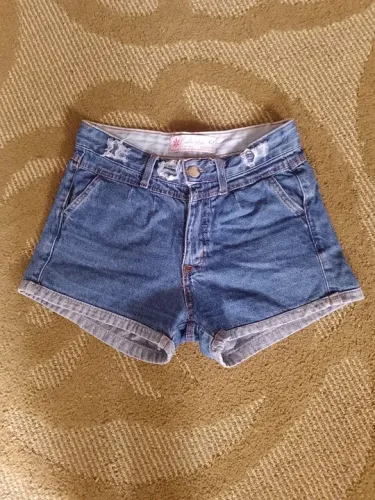 Shorts jeans feminino Carla Star - tamanho 40