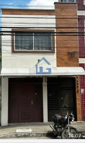 Prédio Comercial com Kitnets