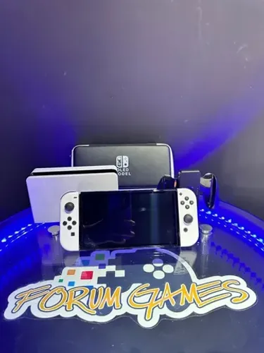 Nintendo Switch Oled Impecável com Case