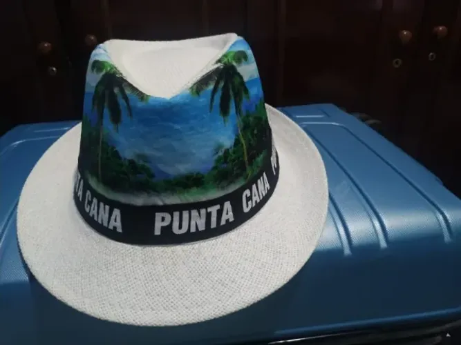 Lindo Chapéu Importado de Punta Cana no Caribe.