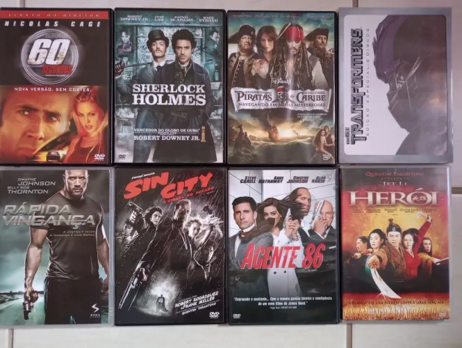 DVDs diversos originais em ótimo estado