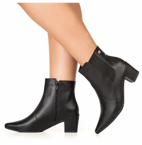 Bota Feminina TAM 35 Nova