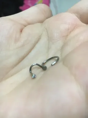 Piercing argola e ponto de luz