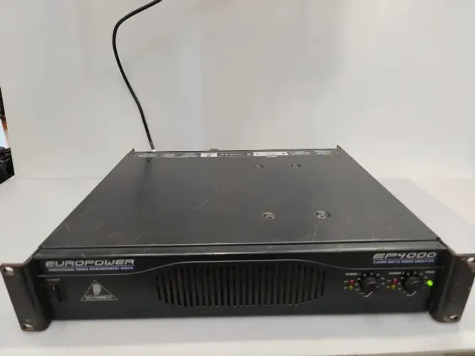 Amplificador De Potência Behringer Ep4000 2ohms 4000w