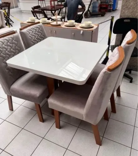 Mesa de Jantar 4 Lugares 90x90 Pronta Entrega 