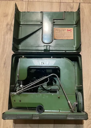 Máquina de costura Elna 1945 Raridade
