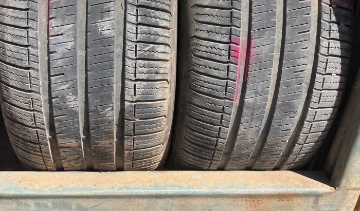 Par de pneus 195/50 R15 80% de borracha ( 195/50/15 )