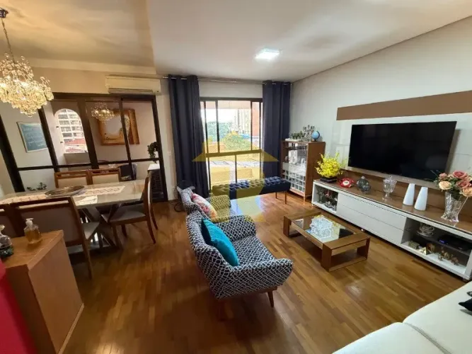 Apartamento à Venda no Centro de São José do Rio Preto-SP: 3 Quartos, 1 Suíte, 1 Sala, 3 B