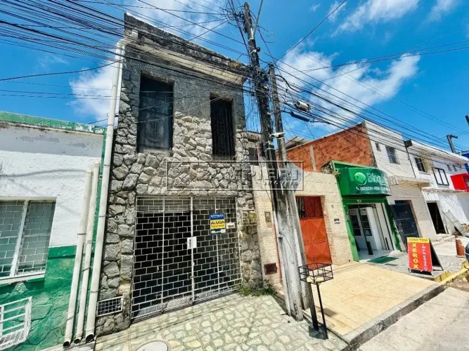 Casa comercial para aluguel no Poço Maceió/AL