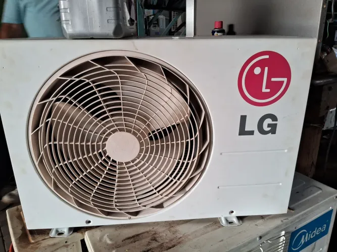 Vendo central de ar LG 12k btus convencional 