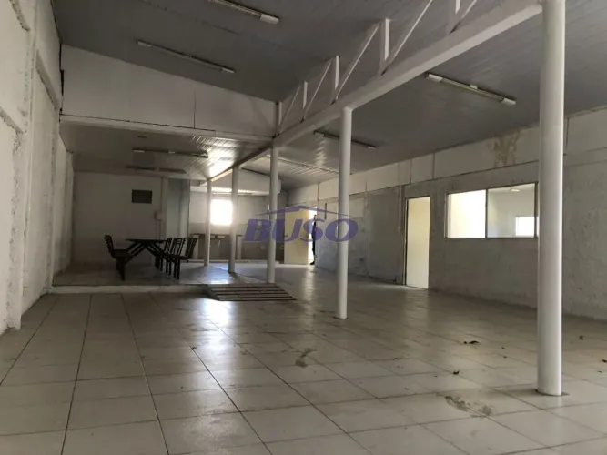 Barracão para locação no Xaxim