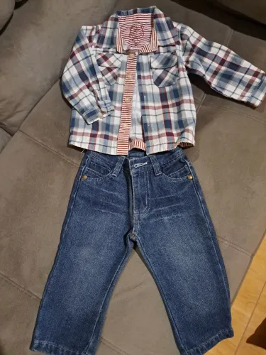 Conjunto Infantil calça jeans e Camisa Xadrez Tip Top (E) equivale ao G