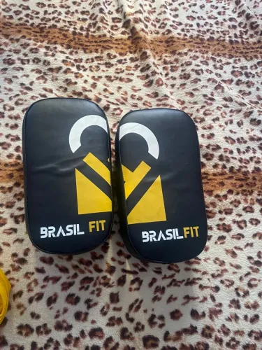 Aparador de golpes Brasil Fit