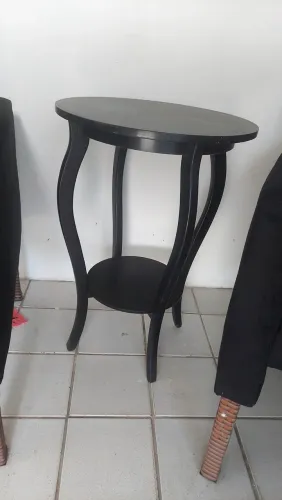Mesa de apoio preta