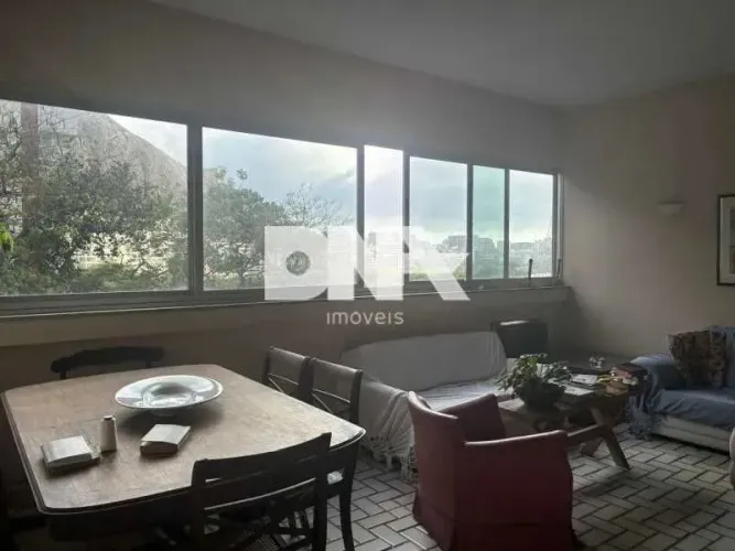 Apartamento : Padrão / Residencial / Lagoa