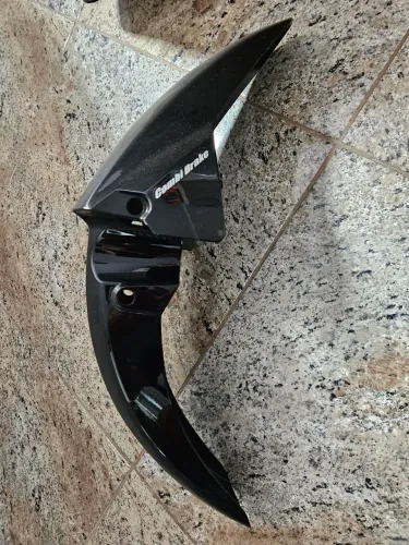 Vendo paralama da fan 160 2022,23,24 preto original 