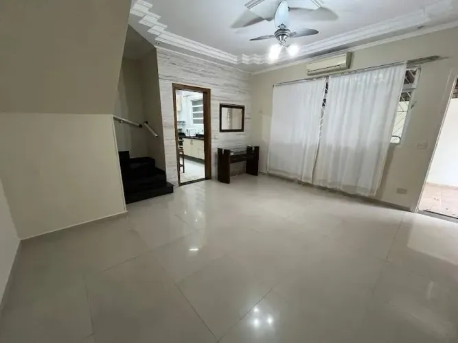 Sobrado em Aparecida, Sobrado em Santos, Sobrado com 3 dorms, Sobrado à Venda em Aparecida