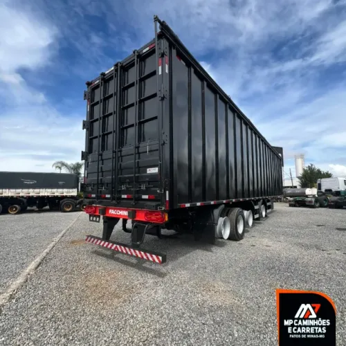 Carreta Cavaqueira Facchini 4 Eixo Piso Móvel Pronta Entrega