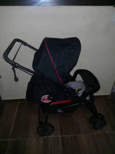 Carrinho de bebê galzerano ótimo estado entrego apenas em itapetininga-sp entrega gratuita