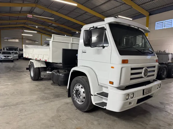 Vw 15180 basculante mwm 6cil reduzido