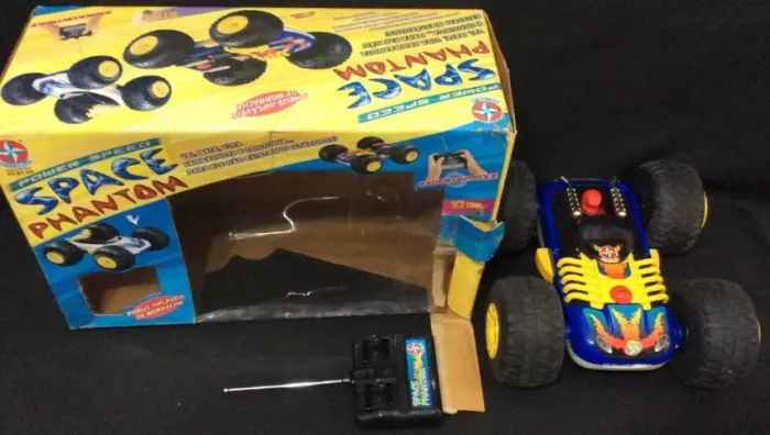 Brinquedo Estrela Antigo Space Phatom Raridade Carro de Corrida