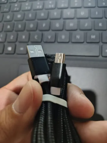 Carregador mini USB
