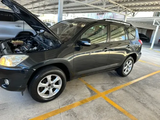 Toyota RAV4 2.4 4X2 16V 170cv Aut. 2011