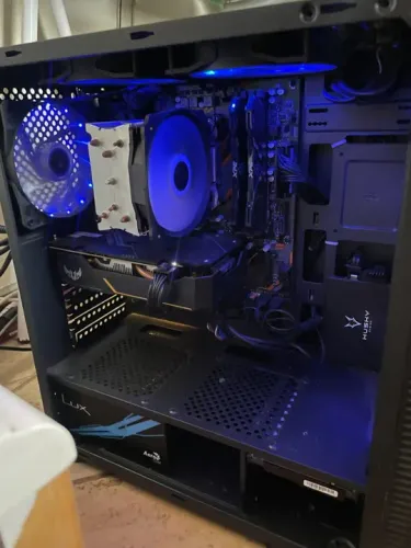 Computador gamer, Vendo peças à parte. 