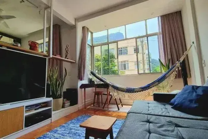 Imóvel para aluguel com 51 metros quadrados com 1 quarto em Jardim Botânico - Rio de Janei