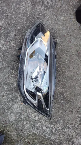 Farol Onix plus LT LTZ original GM Chevrolet lado esquerdo motorista com detalhes