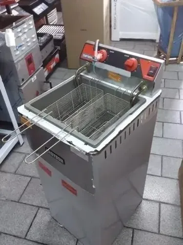 Fritadeira Elétrica Zona Fria 8000W FZ28 Croydon