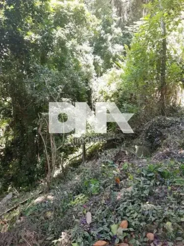 Terreno-À VENDA-Cosme Velho-Rio de Janeiro-RJ