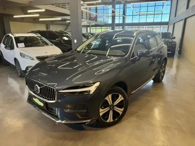 Volvo XC-60 T-8 Plus 2.0 AWD (híbrido) 2023