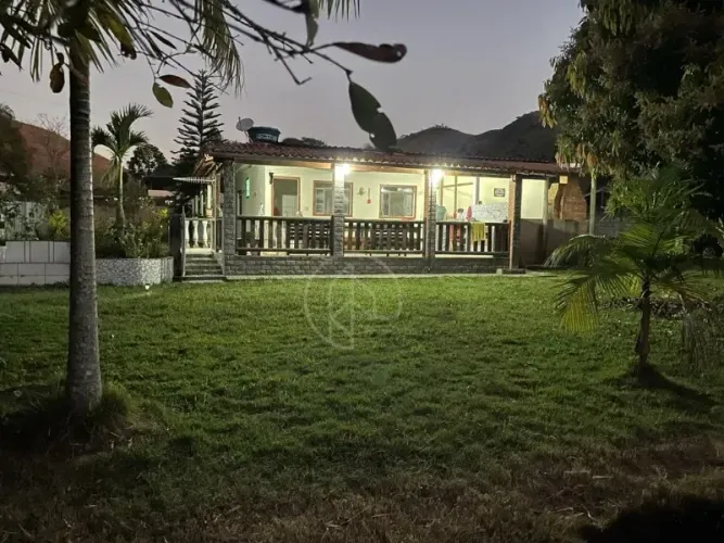 Imóvel para venda possui 84 metros quadrados com 4 quartos em Monte Verde - Juiz de Fora -