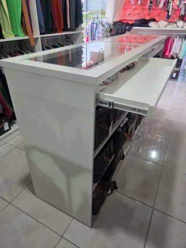 Balcão de loja 2 X 0,52