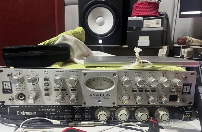 Avalon 737SP