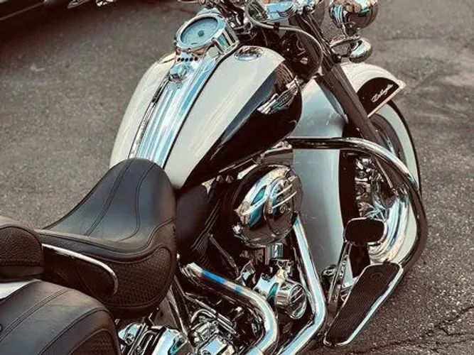 Harley Davidson Americana Deluxe 1600cc  2011 Venda/Troca