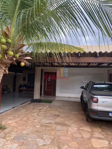 Casa à Venda em Bela Vista, Mossoró | 3 Quartos, 2 Suítes.