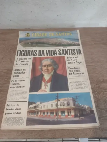 Jornal figuras da vida santista