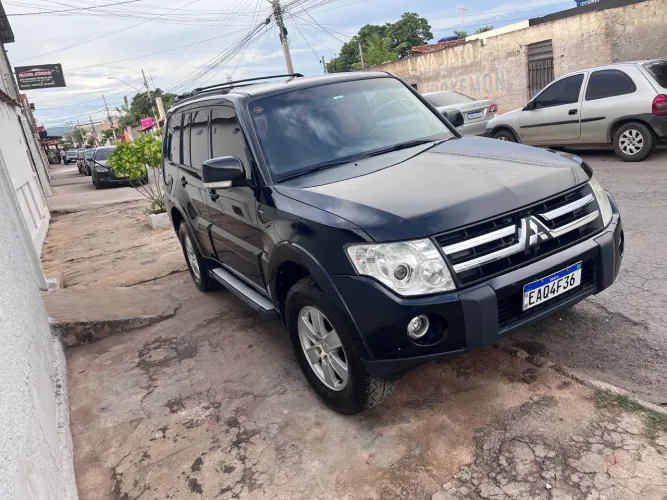 Mitsubishi Pajero GLS Full 3.8 V6 250cv 5P Aut. 2008