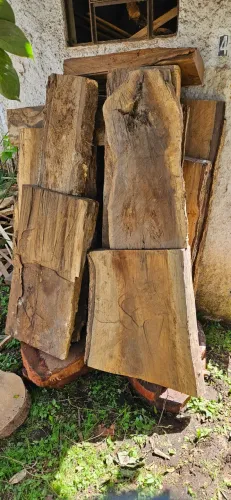 Madeira imbuia 