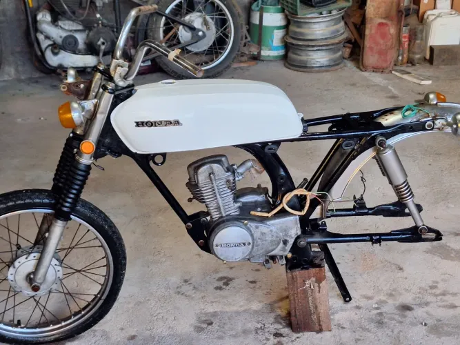 Vendo Honda CB 50 1976
